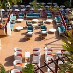 Jacaranda Otel 4*