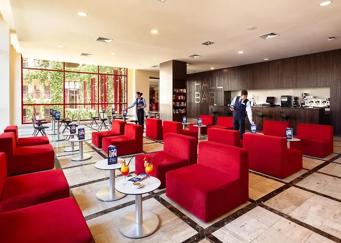Jacaranda Hotel