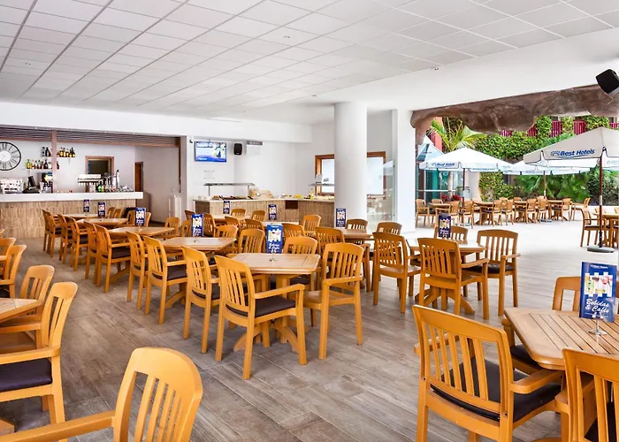 Jacaranda Hotel